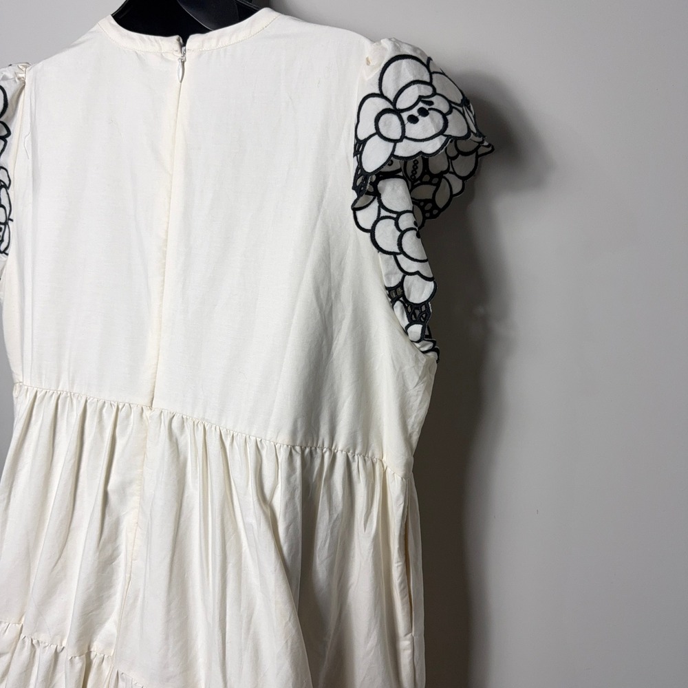 Torrid Belle Isle Tiered Embroidered Floral Maxi Dress Size 22 Whisper White - Picture 12 of 16